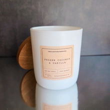 Lade das Bild in den Galerie-Viewer, Frozen Coconut & Vanilla
