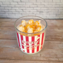 Lade das Bild in den Galerie-Viewer, Buttery Popcorn