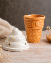 Lade das Bild in den Galerie-Viewer, Ice Cream Teelicht Duftlampe