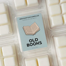 Lade das Bild in den Galerie-Viewer, Old Books Melt