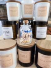 Lade das Bild in den Galerie-Viewer, Streichhölzer im Glas
