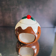 Lade das Bild in den Galerie-Viewer, Weihnachtspudding Teelicht Duftlampe

